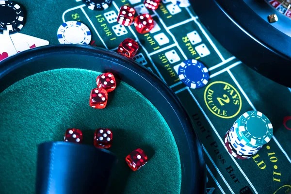 holywin99 platform interface showing sportsbook, live casino, and slots sections